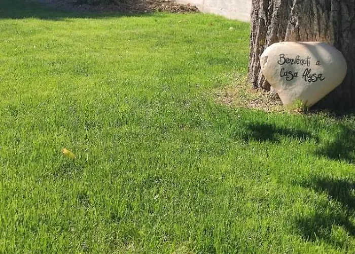 Casa Alysa 住宿加早餐酒店 塔武利亚